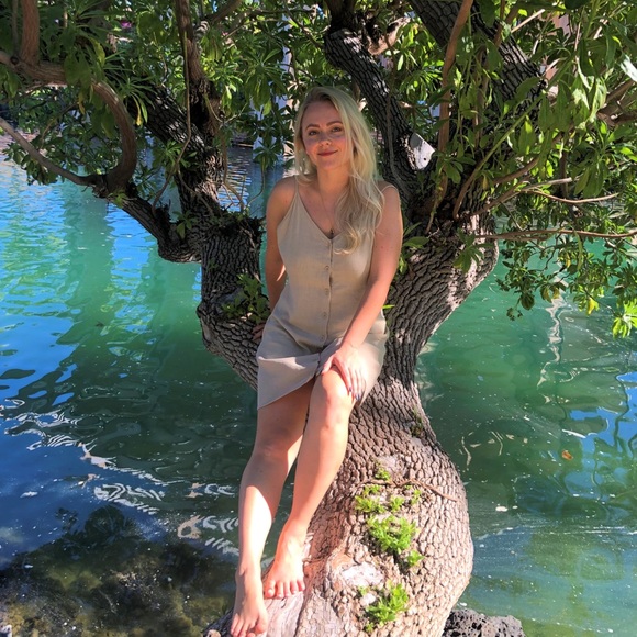 Large Tan linen dress - Picture 5 of 6